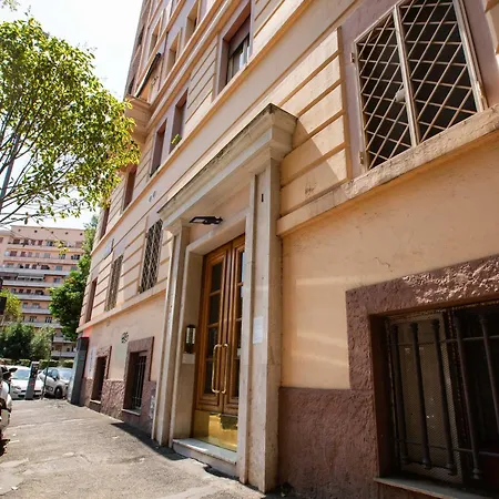 Apartamento Bilocale Accogliente Vicino Piazza Mazzini *